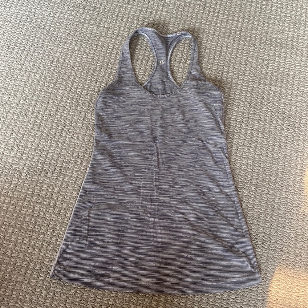 Lululemon racer back tank size 8.